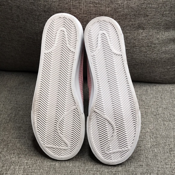 Nike Blazer Low Platform size 6 1/2 us - Picture 9 of 10